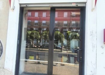 Edificio all\'aperto - Commercial Premises via casati
81, Arcore - photo 4