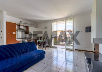 Sala da pranzo - Bilocale via beato angelico
 
3, Besana in Brianza - foto 8