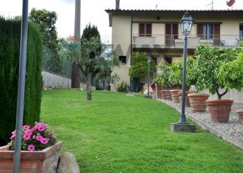 Giardino - Villa a Schiera Via Maremmana
45/H, Lastra a Signa - foto 9