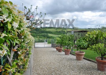 Giardino - Villa a Schiera Via Maremmana
45/H, Lastra a Signa - foto 16
