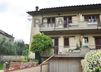 Casa all\'aperto - Villa a Schiera Via Maremmana
45/H, Lastra a Signa - foto 18