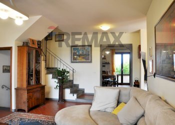 Soggiorno - Villa a Schiera Via Maremmana
45/H, Lastra a Signa - foto 24