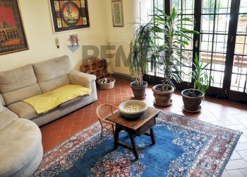 Soggiorno - Villa a Schiera Via Maremmana
45/H, Lastra a Signa - foto 27