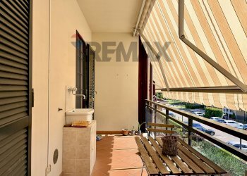 Balcone - Trilocale Via Alcide De Gasperi
 
14, Bagno a Ripoli - foto 10