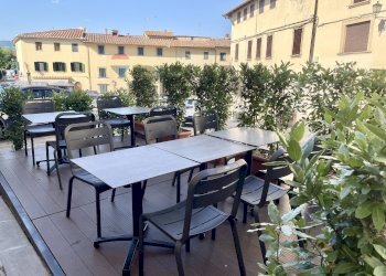 Terrazza - Locale Commerciale PIAZZA COLONNA
21, Scarperia e San Piero - foto 6