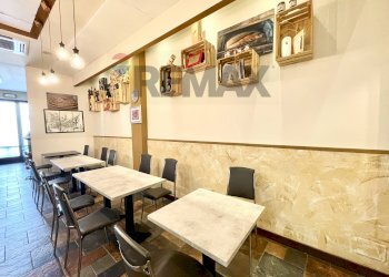 Sala da pranzo - Locale Commerciale PIAZZA COLONNA
21, Scarperia e San Piero - foto 10
