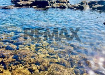 Vista dell\'acqua - Monolocale via Antonello da Messina
 
57, Aci Castello - foto 8