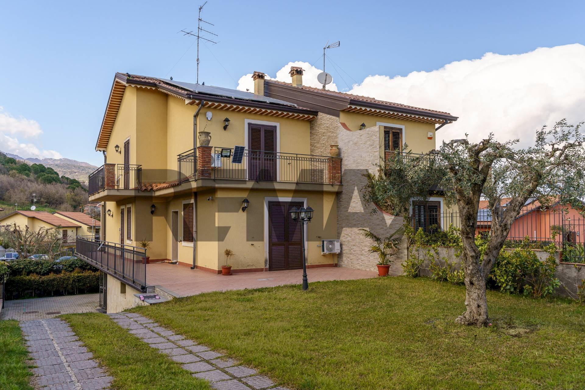 Casa all\'aperto - Villa via m g cutuli
 
1, Viagrande - photo 1