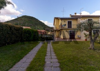 Casa all\'aperto - Villa via m g cutuli
 
1, Viagrande - photo 3