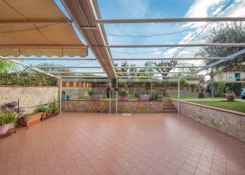 Terrazza - Villa Via Giovanni Gentile
 
29, Tremestieri Etneo - photo 4