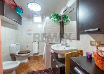 Bagno - Villa Via Giovanni Gentile
 
29, Tremestieri Etneo - photo 11