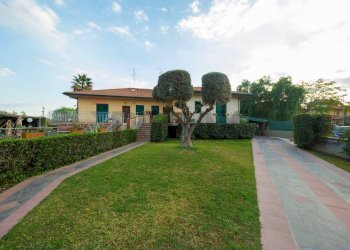 Giardino - Villa Via Giovanni Gentile
 
29, Tremestieri Etneo - photo 37