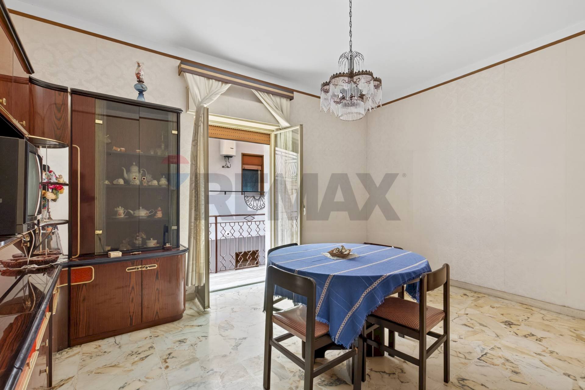 Sala da pranzo - Independent house via torquato tasso
 
9, Gaggi - photo 1