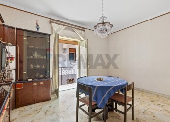 Sala da pranzo - Independent house via torquato tasso
 
9, Gaggi - photo 1