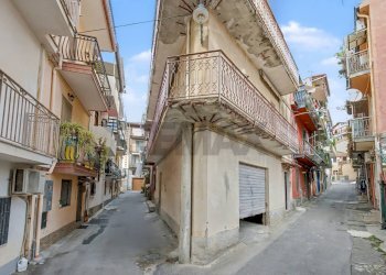 Edificio all\'aperto - Independent house via torquato tasso
 
9, Gaggi - photo 4