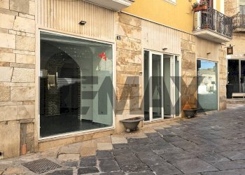 Edificio all\'aperto - Commercial Premises Via Amicarelli
6, Lucera - photo 4