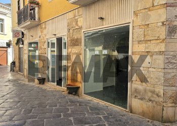 Edificio all\'aperto - Commercial Premises Via Amicarelli
6, Lucera - photo 5