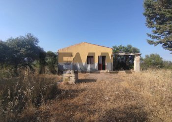 Casa all\'aperto - Terreno agricolo contrada chiusazza
 
sn, Canicattini Bagni - foto 1