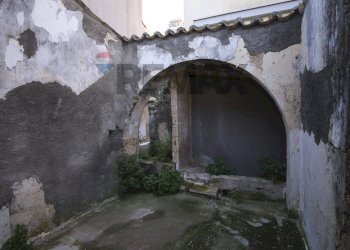 Casa all\'aperto - Casa indipendente via principessa Jolanda
 
171, Canicattini Bagni - foto 12