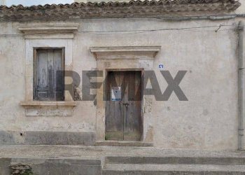 Casa all\'aperto - Casa indipendente via principessa Jolanda
 
171, Canicattini Bagni - foto 3