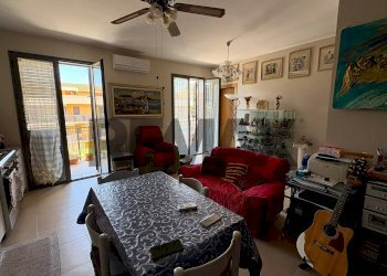 Sala da pranzo - Three-room apartment VIA SCIASCIA
 
14, Floridia - photo 21
