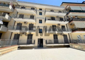 Edificio all\'aperto - Three-room apartment VIA SCIASCIA
 
14, Floridia - photo 28
