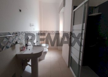 Bagno - Four-room apartment Viale Santa Panagia
 
136, Siracusa - photo 6