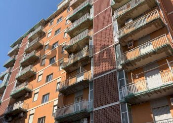 Edificio all\'aperto - Four-room apartment Viale Santa Panagia
 
136, Siracusa - photo 2