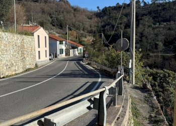Vista delle montagne - Trilocale via san sebastiano
 
7, Tovo San Giacomo - foto 3