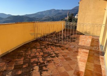 Terrazza - Trilocale via san sebastiano
 
7, Tovo San Giacomo - foto 12