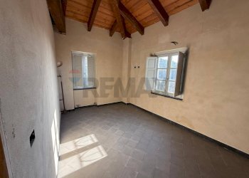 Stanza vuota - Trilocale via san sebastiano
 
7, Tovo San Giacomo - foto 20