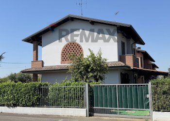 Casa all\'aperto - Villa Via San Zino
 
14/E, Dorno - foto 44