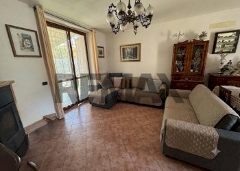 Soggiorno - Villa Via San Zino
 
14/E, Dorno - foto 7