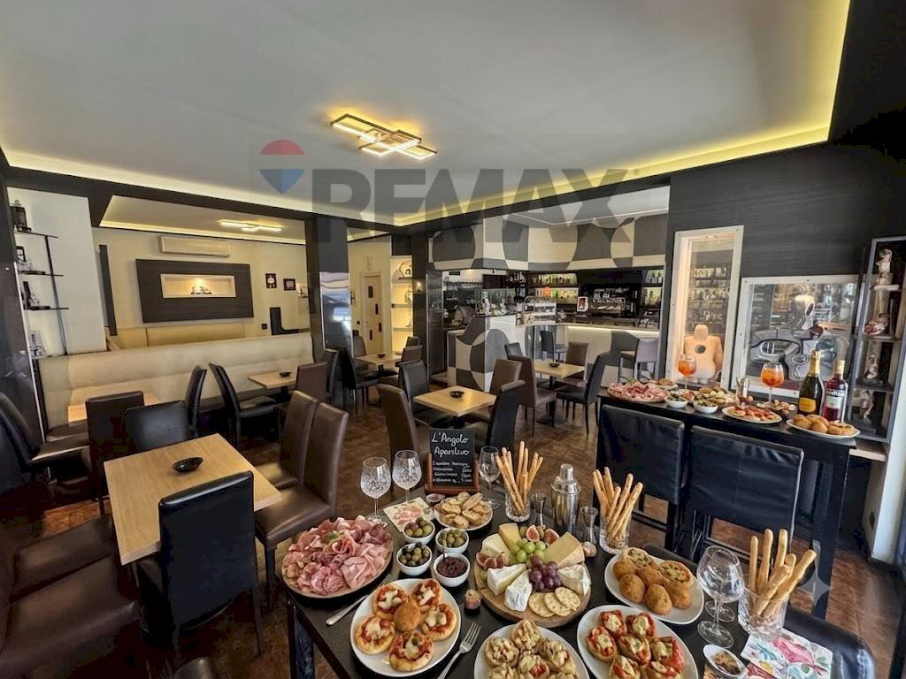 Sala da pranzo - Cafeteria - Cold Bar Corso Cavour
37, Garlasco - photo 2