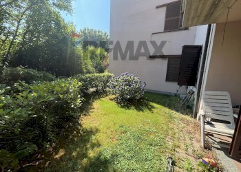 Giardino - Four-room apartment Via Maciachini
 
12, Pavia - photo 4