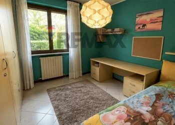 Camera / camera da letto - Four-room apartment Via Maciachini
 
12, Pavia - photo 18