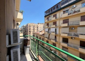Foto 6 - Four-room apartment Via Ugo Foscolo
 
5, Palermo - photo 6