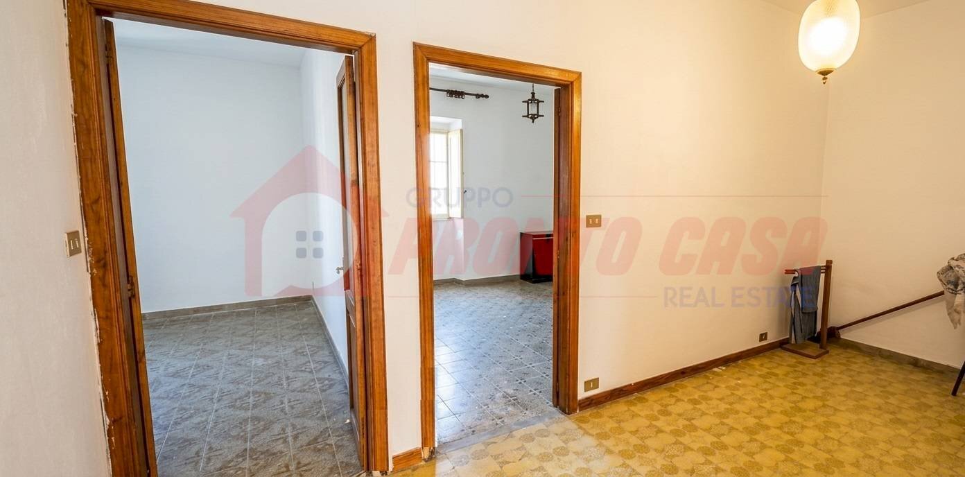 Foto 3 - Trilocale Via Umberto Giordano
19, Ischitella - foto 3