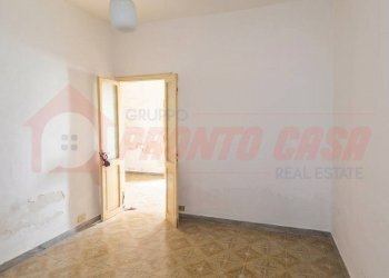 Foto 11 - Trilocale Via Umberto Giordano
 
19, Ischitella - foto 11