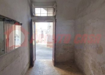Foto 18 - Trilocale Via Umberto Giordano
 
19, Ischitella - foto 18