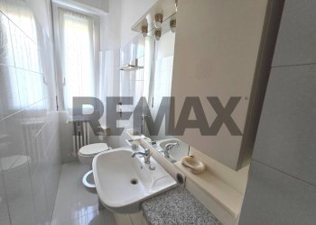 Bagno - Bilocale via Koerner
 
7, Milano - foto 14