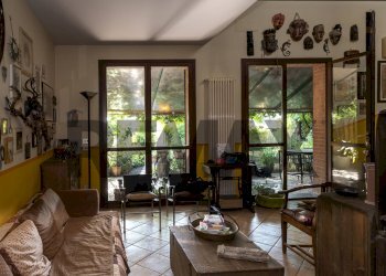 Soggiorno - Semi-detached house Strada Viazza Di Martorano
 
60, Parma - photo 9