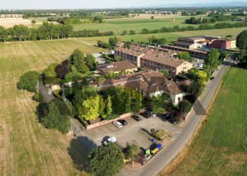 esterno drone - Semi-detached house Strada Viazza Di Martorano
 
60, Parma - photo 17