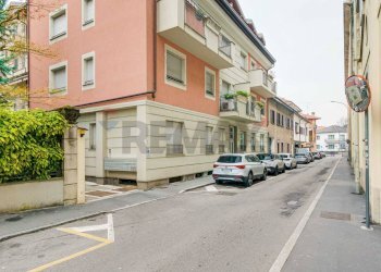 Edificio all\'aperto - Two-room apartment Calini
 
6, Legnano - photo 19