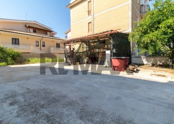 Edificio all\'aperto - Bilocale Via Corvara
44, Roma - foto 15