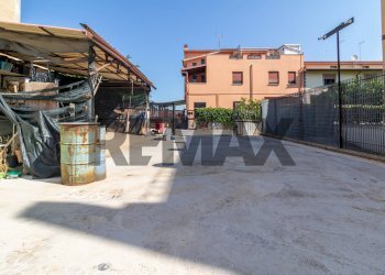 Edificio all\'aperto - Bilocale Via Corvara
44, Roma - foto 22
