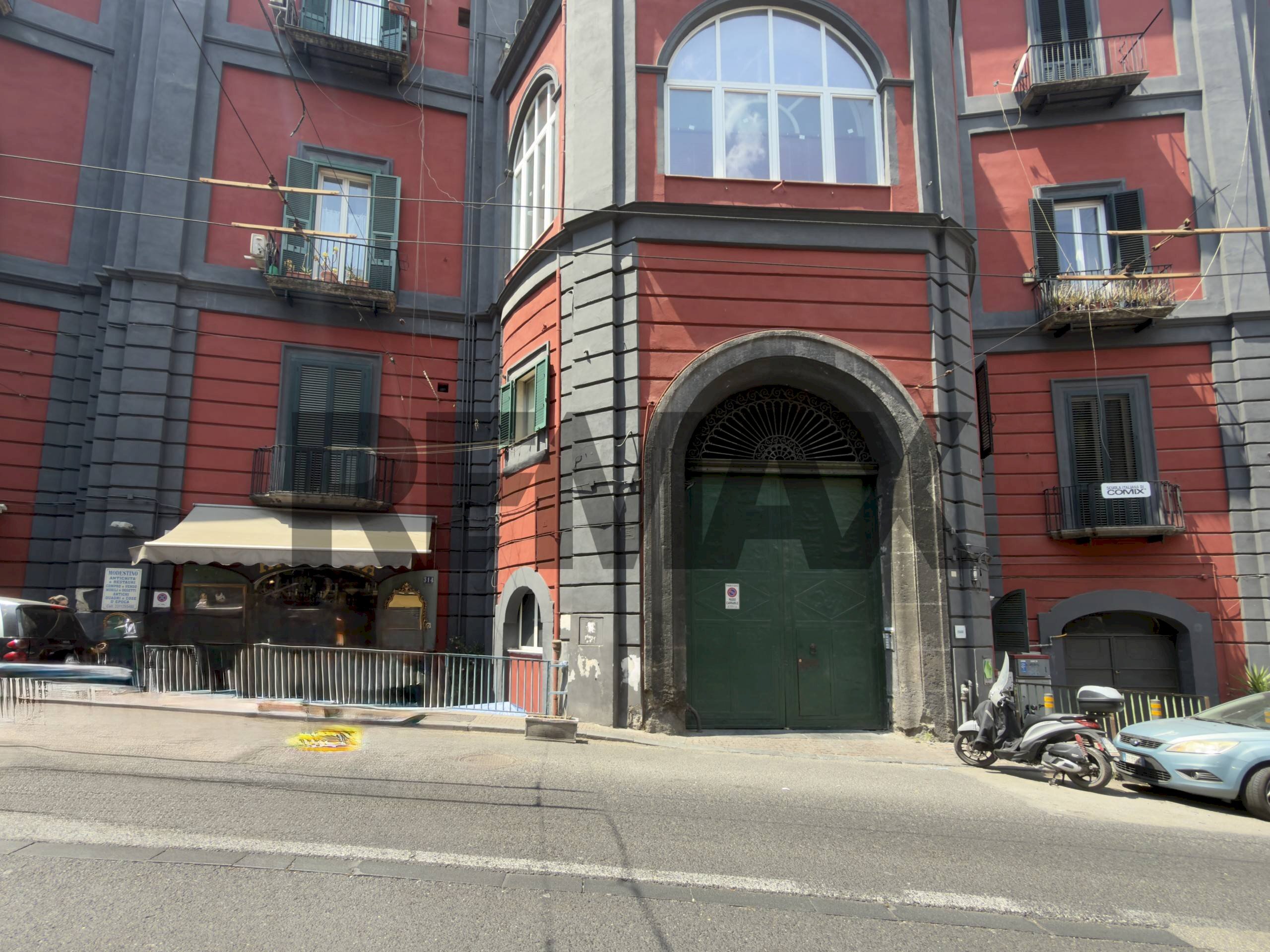 Edificio all\'aperto - Bilocale Via Salvator Rosa
315, Napoli - foto 2