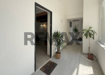 Ricezione / Lobby - Bilocale Via Salvator Rosa
315, Napoli - foto 4