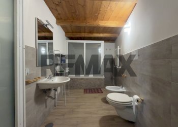 Bagno - Bilocale Via Salvator Rosa
315, Napoli - foto 13