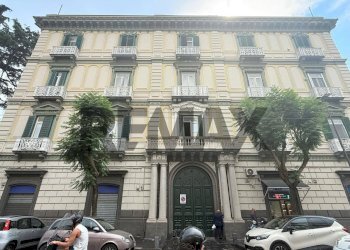 Edificio all\'aperto - Trilocale Corso Secondigliano
487, Napoli - foto 9